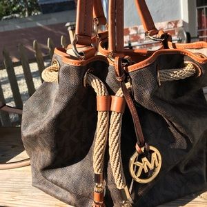 MK purse